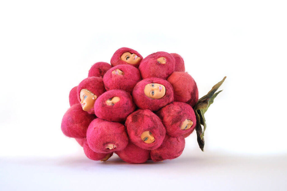 Kim Tucker, Kimberly Tucker, Sculpture of felt and barbie doll heads